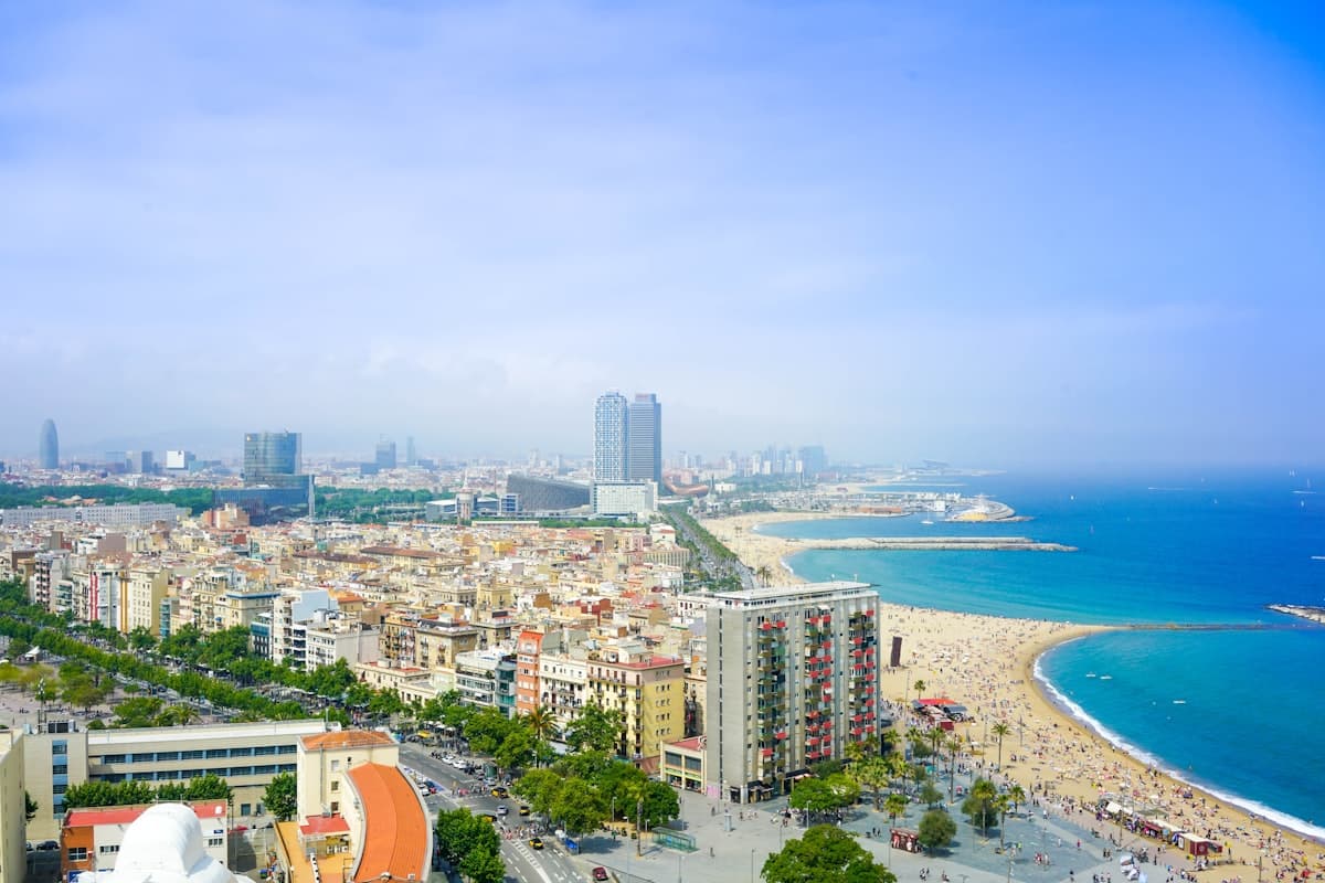 Barcelona Eixample Penthouse - Image 3